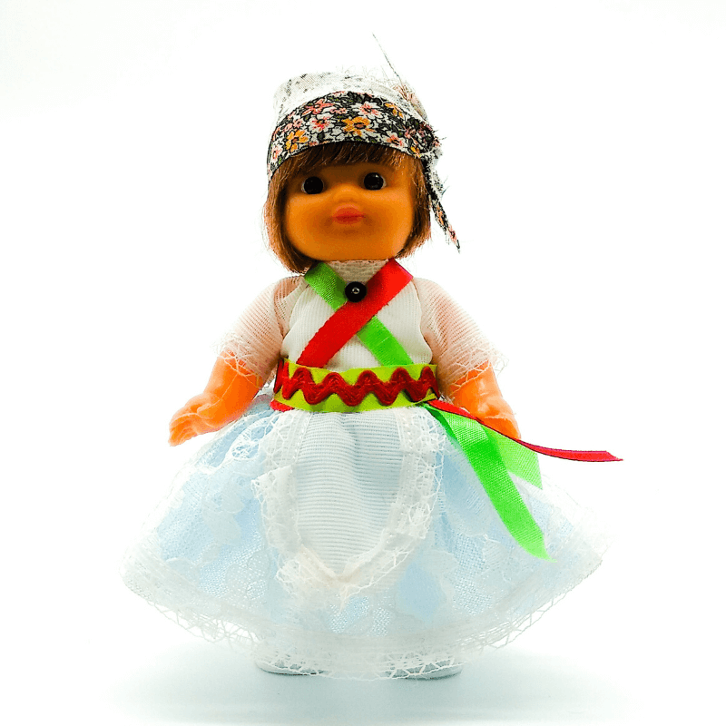 Muñeca regional Peñiscolano Folk