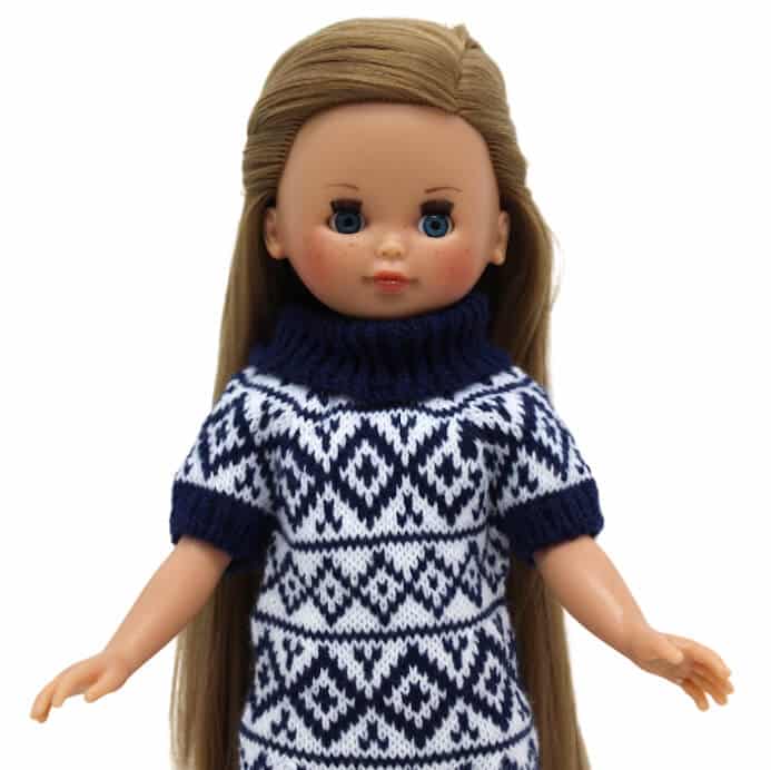 Muñeca colección Elena Folk